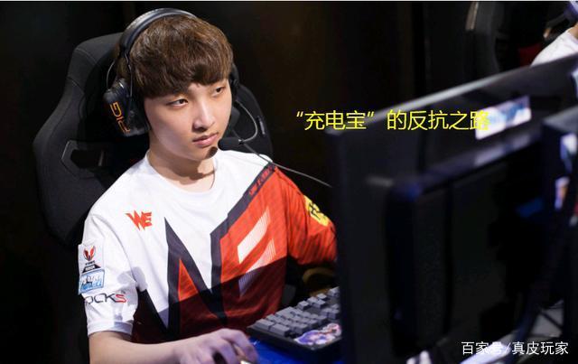 他的球鞋颜